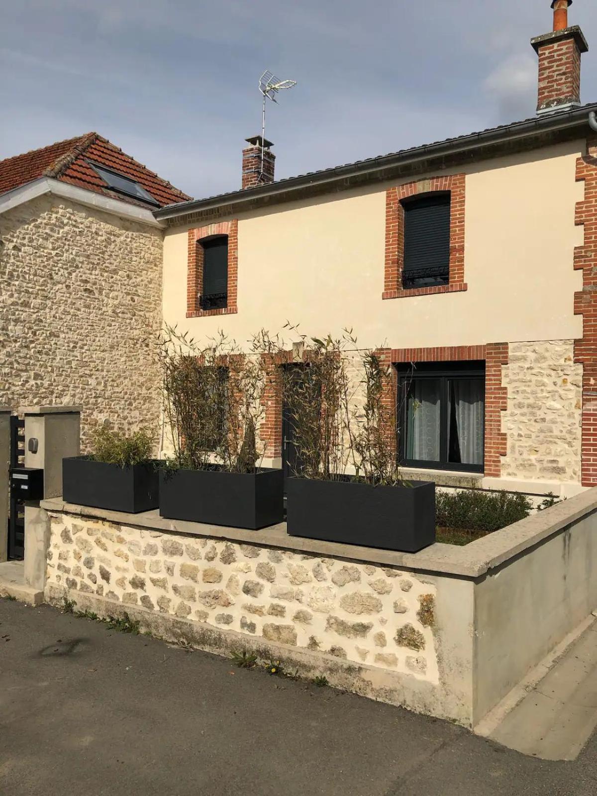 Agreable Maison Petit Jardin A 7 Minutes De Reims Pargny-les-Reims Exterior foto